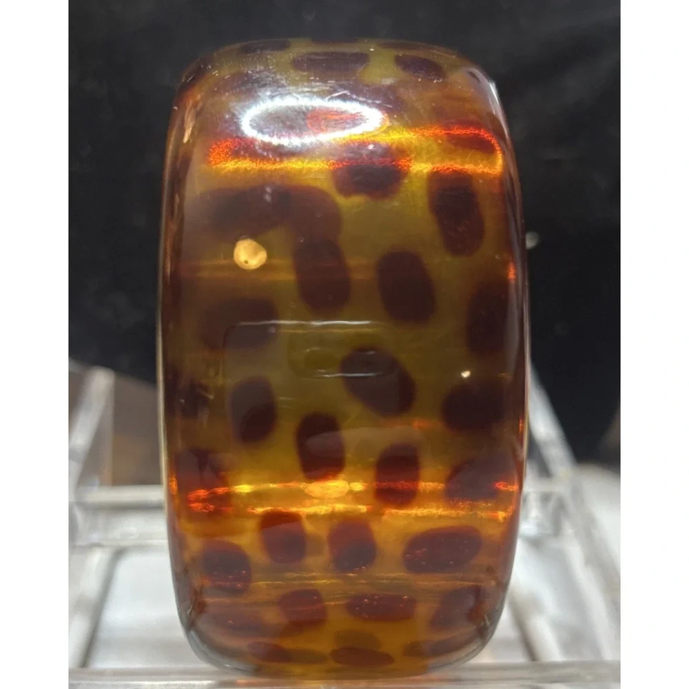Joan Rivers Vintage Lucite Leopard Bangle Bracelet Signed 22cm Wide 1.5